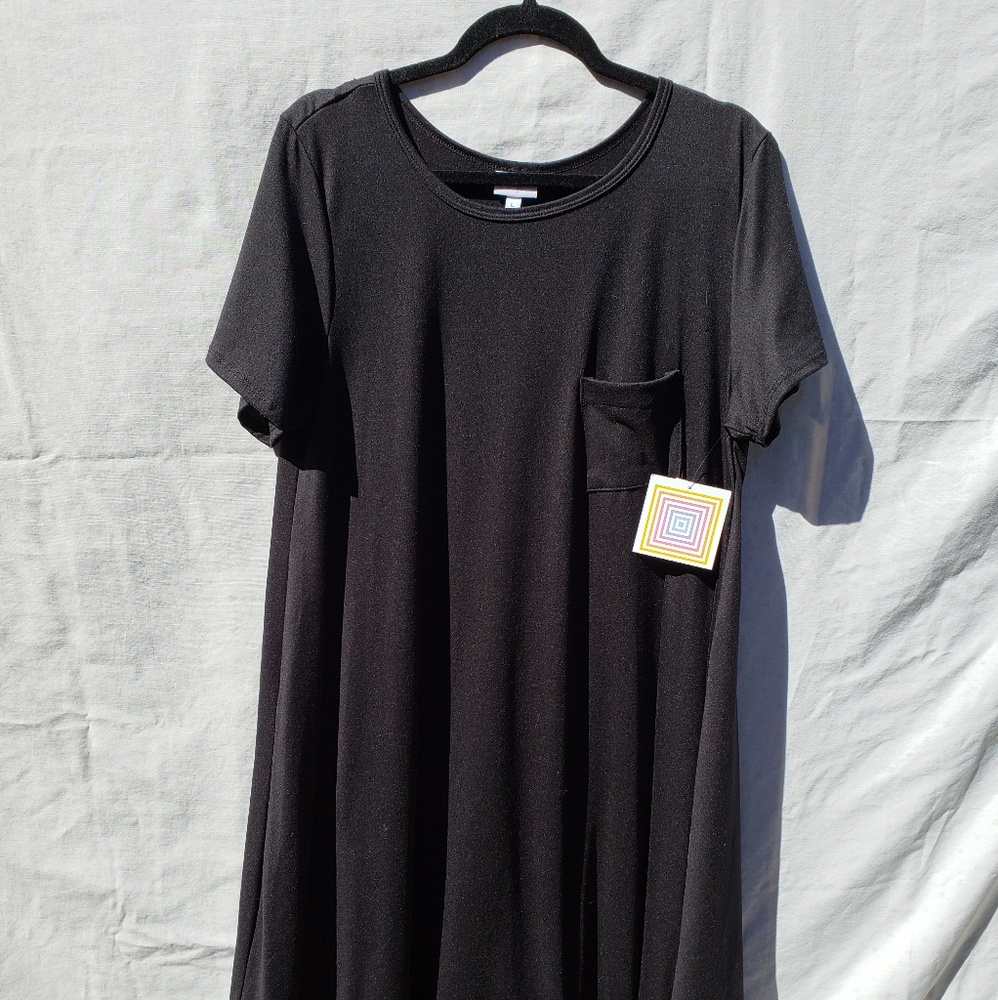Lularoe Carly Black Size Large
